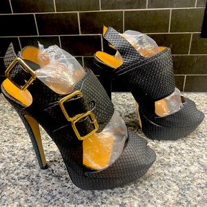 Beau+Ashe Chyral Women Stiletto Size 6.